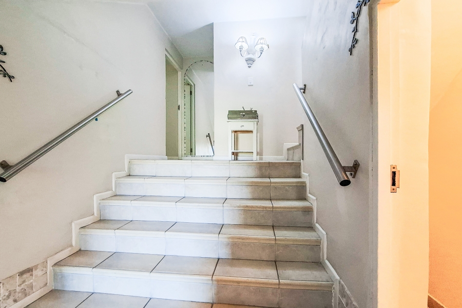 3 Bedroom Property for Sale in Costa Sarda Western Cape
